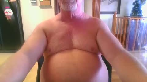 Snapshot of pussylover1365 chatting on 11, 1, 2025 pussylover1365 online show from 11, 1, 2025