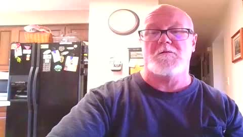 Snapshot of pussylover1365 chatting on 20, 10, 2025 pussylover1365 online show from 20, 10, 2025