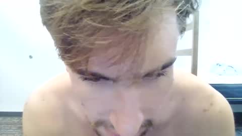 pussylover456782 online show from 22, 10, 2025