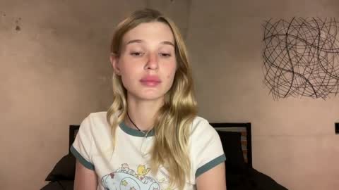 Lina online show from 26, 3, 2026