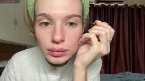 Lina online show from 13, 4, 2026