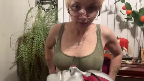 pvnkpixie online show from 9, 9, 2025