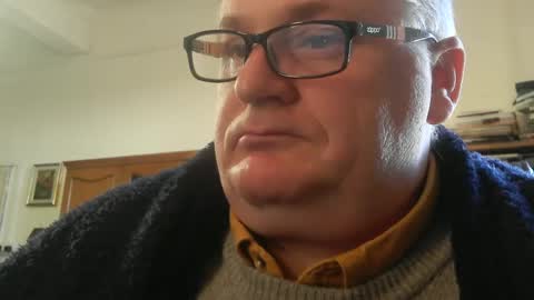 Snapshot of pytongru70 chatting on 31, 12, 2024 pytongru70 online show from 31, 12, 2024