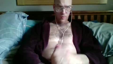 Snapshot of q2phq2ph chatting on 11, 4, 2026 q2phq2ph online show from 11, 4, 2026