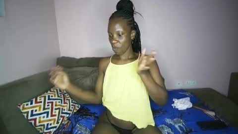 Snapshot of q_pretty chatting on 8, 1, 2026 Ivy a little girl full of dreams....be my best online show from 8, 1, 2026