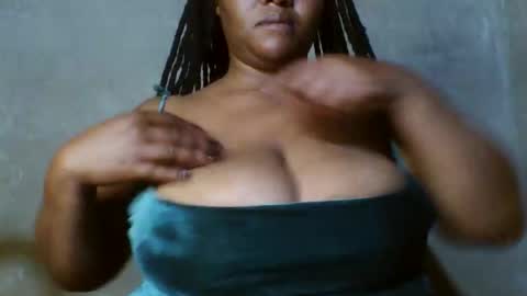 queen2302 online show from 2, 4, 2026