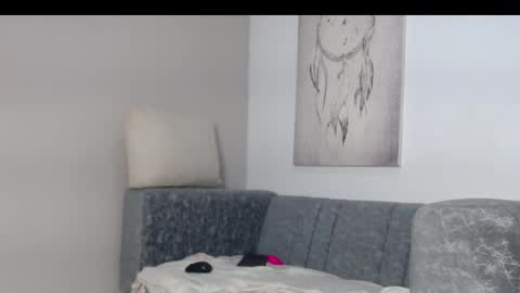 ANTONELLA online show from 19, 5, 2026