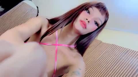 Avah online show from 4, 12, 2025