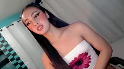 queen_danaya online show from 21, 4, 2026
