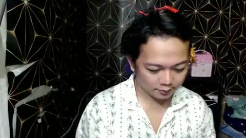 queen_ennah online show from 28, 12, 2024