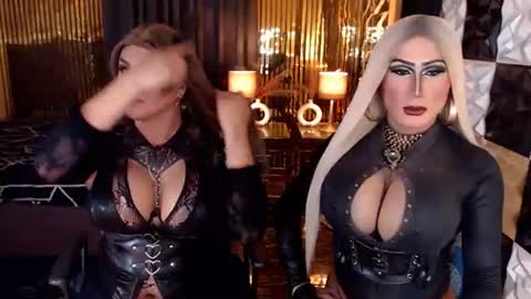 Snapshot of queen_horsecock chatting on 28, 6, 2026 queen_horsecock online show from 28, 6, 2026