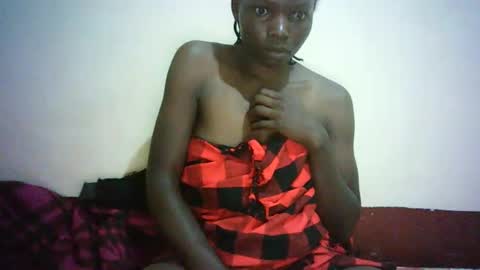 Snapshot of queen_joan chatting on 4, 2, 2025 queen_joan online show from 4, 2, 2025