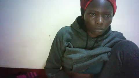 Snapshot of queen_joan chatting on 4, 2, 2025 queen_joan online show from 4, 2, 2025