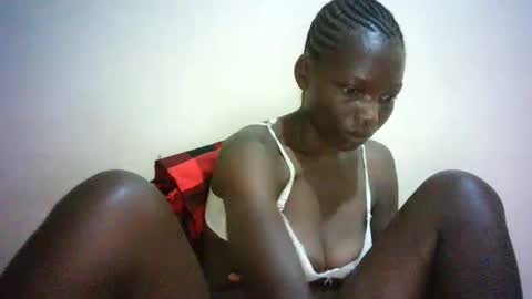 Snapshot of queen_joan chatting on 10, 2, 2025 queen_joan online show from 10, 2, 2025