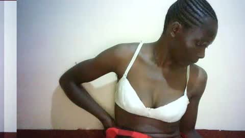 Snapshot of queen_joan chatting on 10, 2, 2025 queen_joan online show from 10, 2, 2025