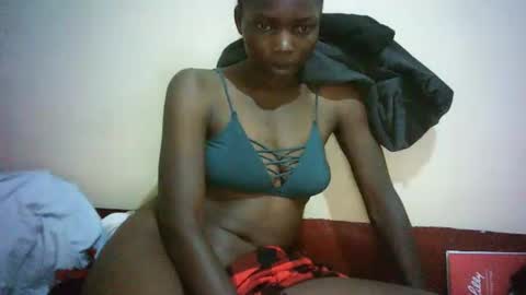 Snapshot of queen_joan chatting on 16, 2, 2025 queen_joan online show from 16, 2, 2025