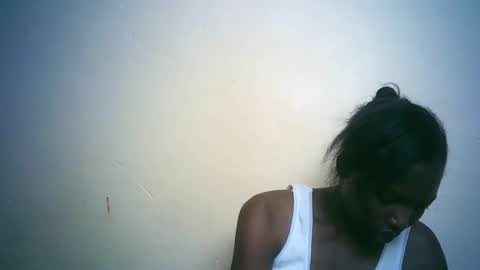 Snapshot of queen_joan chatting on 26, 2, 2025 queen_joan online show from 26, 2, 2025