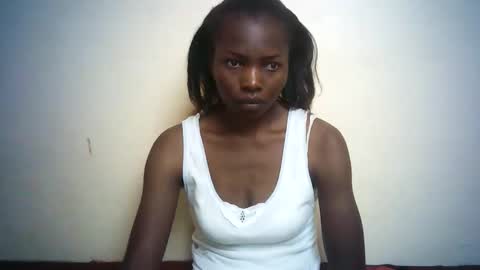 Snapshot of queen_joan chatting on 28, 2, 2025 queen_joan online show from 28, 2, 2025