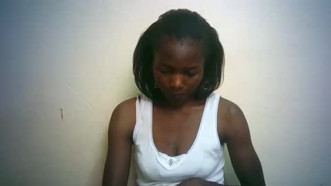 Snapshot of queen_joan chatting on 28, 2, 2025 queen_joan online show from 28, 2, 2025