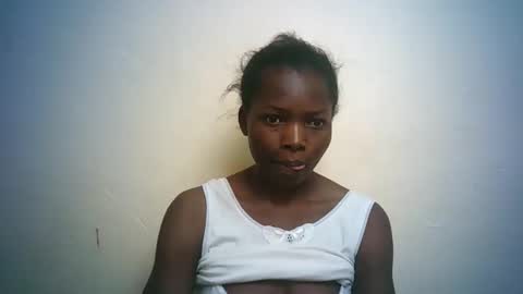 Snapshot of queen_joan chatting on 1, 3, 2025 queen_joan online show from 1, 3, 2025