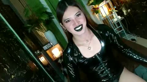 Snapshot of queen_kendalx19 chatting on 24, 10, 2025 Kendal online here from 6am-3pm philippine time online show from 24, 10, 2025