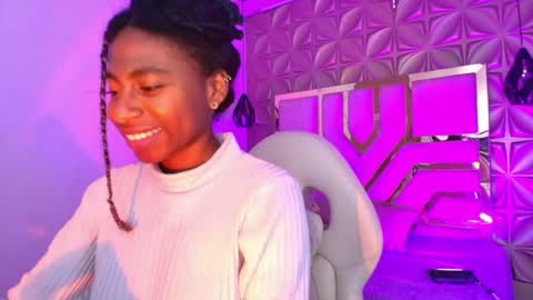   online show from 15, 4, 2026