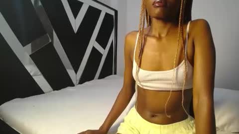 Snapshot of queen_sashavixen chatting on 24, 4, 2026 queen_sashavixen online show from 24, 4, 2026