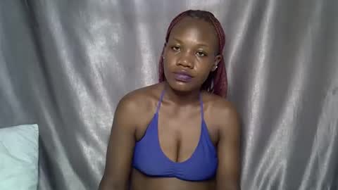 Snapshot of queenbest chatting on 25, 3, 2026 Cindy Melahnin online show from 25, 3, 2026