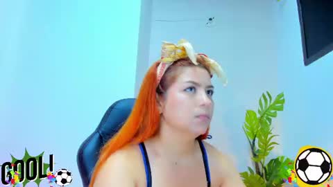 Snapshot of queengrett chatting on 13, 7, 2026 Queen online show from 13, 7, 2026