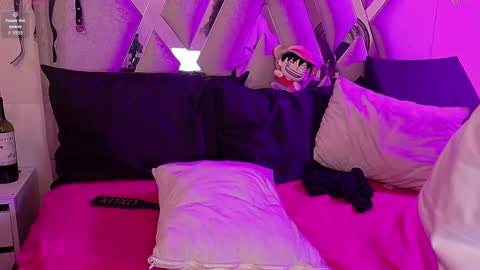 QUEENJEENN online show from 17, 1, 2026