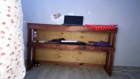 Nina online show from 1, 11, 2025