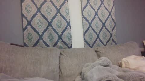 Queen N King Fun Night online show from 24, 2, 2025