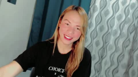Snapshot of queenlust18 chatting on 2, 7, 2026 queenlust18 online show from 2, 7, 2026
