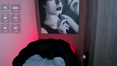 Snapshot of queenofhaze chatting on 31, 1, 2026 you may simply address Me with Your Grace online show from 31, 1, 2026