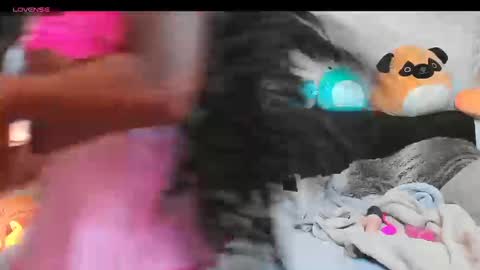 Snapshot of queenofheartsfaerah chatting on 10, 9, 2025 QueenOfHearts online show from 10, 9, 2025