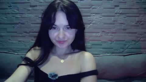 QueenOfModels online show from 13, 11, 2025