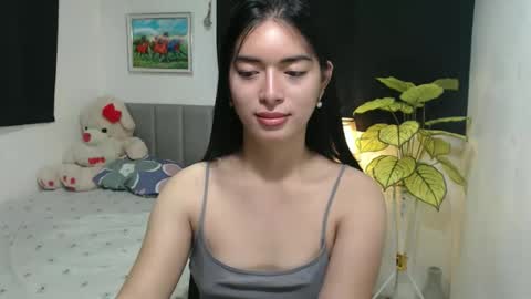 QueenPinay69 online show from 6, 10, 2025