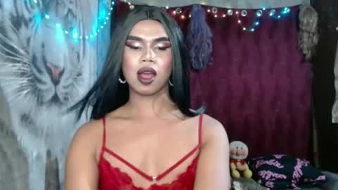 Snapshot of queenpinayebony_xx chatting on 23, 4, 2026 queenpinayebony_xx online show from 23, 4, 2026