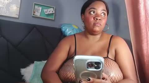 Snapshot of queenrachelbrown chatting on 3, 7, 2026 queenrachelbrown online show from 3, 7, 2026