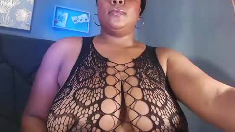 Snapshot of queenrachelbrown chatting on 29, 7, 2026 queenrachelbrown online show from 29, 7, 2026