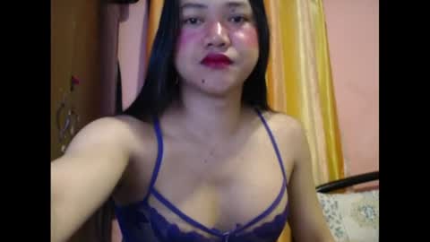 Snapshot of queensassy_ chatting on 10, 7, 2026 Erin online show from 10, 7, 2026