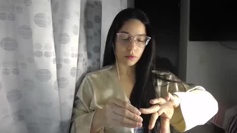 Snapshot of queenvictoria2023 chatting on 20, 3, 2026 Paola online show from 20, 3, 2026