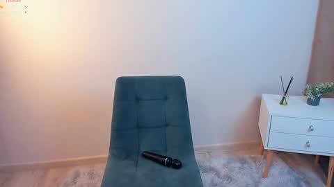 Fiona online show from 4, 1, 2025