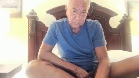 Snapshot of quest_one chatting on 13, 9, 2025 Jim online show from 13, 9, 2025