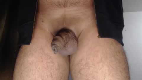 Snapshot of quickienerd chatting on 13, 2, 2026 oilypanda online show from 13, 2, 2026