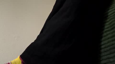 Snapshot of quindre chatting on 8, 10, 2025 quindre online show from 8, 10, 2025