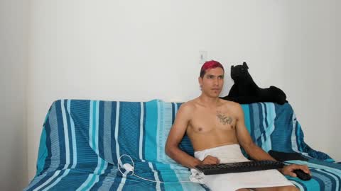 QuinnAndPuma online show from 31, 1, 2025