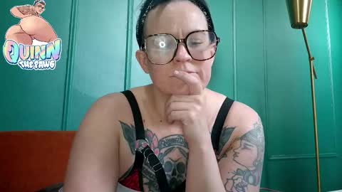 Snapshot of quinnofspades chatting on 29, 10, 2025 quinnofspades online show from 29, 10, 2025