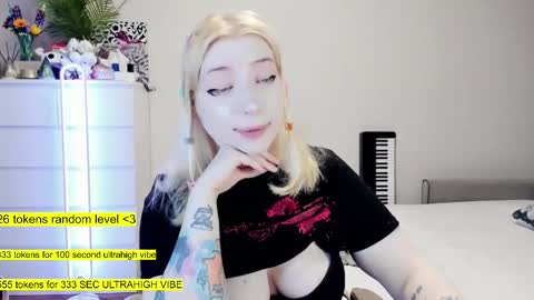 Snapshot of raaaaaaawr chatting on 17, 2, 2026 - online show from 17, 2, 2026