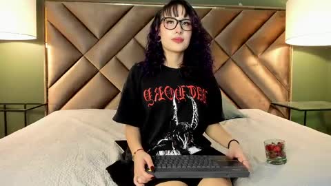 Snapshot of rache_roth chatting on 3, 6, 2026 Rachel online show from 3, 6, 2026